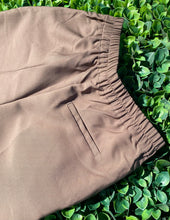 Load image into Gallery viewer, &quot;TAMI&quot; TROUSERS(TRUFFLE)
