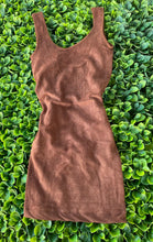 Load image into Gallery viewer, DULCE DRESS (BROWN)
